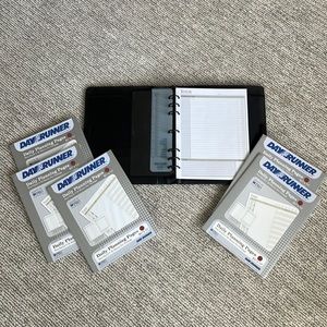 DayRunner binder and planning pages